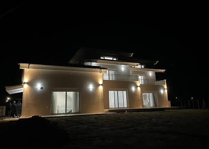Tegea Luxury Suites Athena